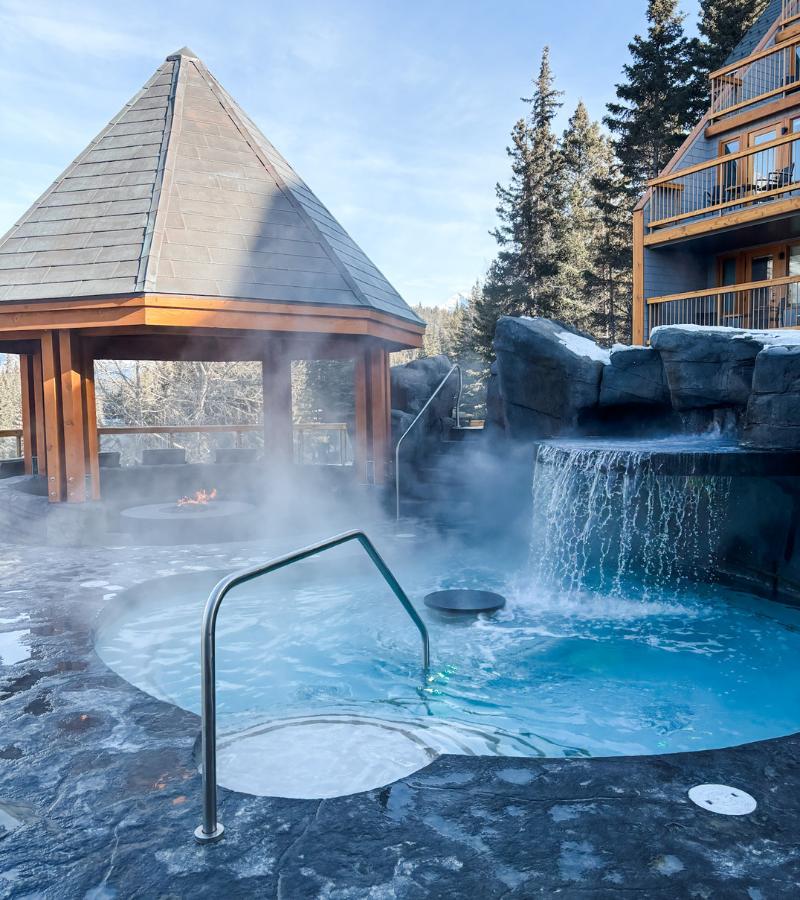 Hotel Canoe & Suites Banff (10) Hotel Canoe & Suites Banff (10)