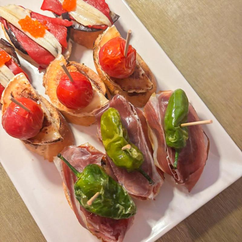 Barcelona Tapas and Wine Tour Barcelona Tapas and Wine Tour